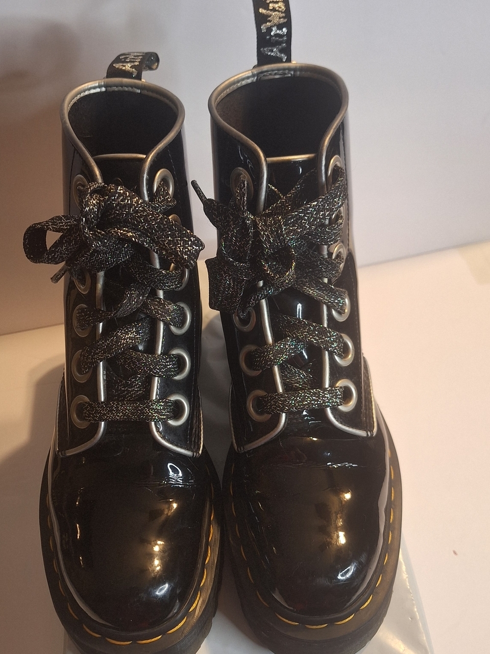 Dr. Martens Molly Black Patent Platform Women's Boots Slip Resistant. Size 7 - Picture 3 of 13